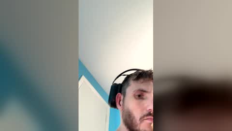 Snapshot of tyler1065 chatting on 16, 1, 2026 SexLover online show from 16, 1, 2026