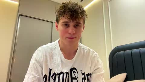 tyler_garrner online show from 8, 2, 2026