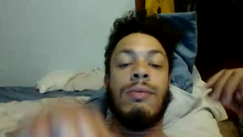 Snapshot of tylerburns318 chatting on 2, 5, 2026 tylerburns318 online show from 2, 5, 2026