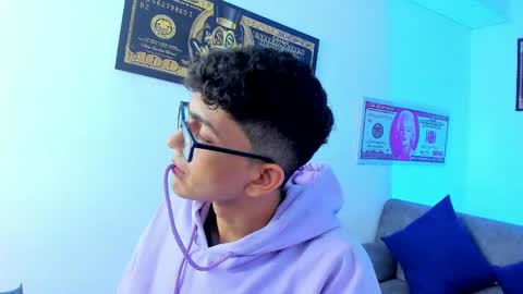   online show from 17, 1, 2025