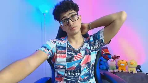   online show from 17, 12, 2025