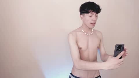 Tylhugedoom online show from 17, 1, 2025