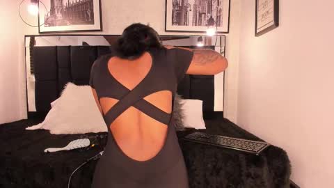       online show from 27, 9, 2025