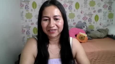 Snapshot of tyna_b chatting on 25, 4, 2026 Tyna online show from 25, 4, 2026