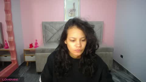 TYNA  online show from 9, 6, 2026
