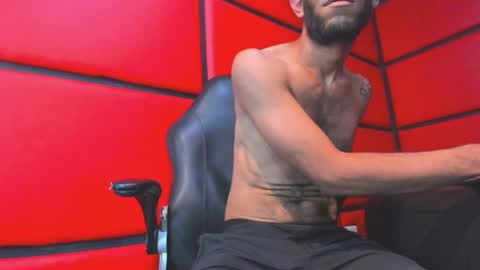 Snapshot of tyron77_ chatting on 12, 4, 2026 --- Tyron --- online show from 12, 4, 2026