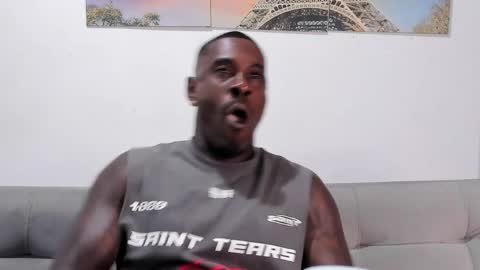 Snapshot of tyron_rulers chatting on 17, 5, 2026 Dvid Rullers online show from 17, 5, 2026