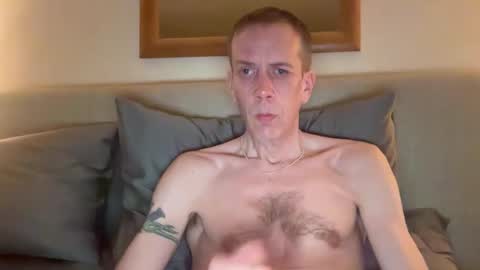 Snapshot of tyronev70 chatting on 2, 2, 2025 Ty online show from 2, 2, 2025