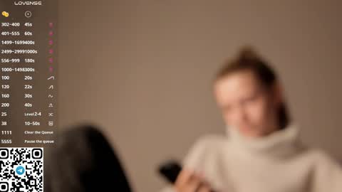 Christine 3 Next broadcast tomorrow at 2100 GMT 5 online show from 10, 4, 2026