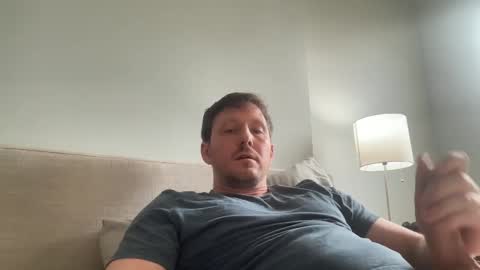 Snapshot of u28005 chatting on 15, 1, 2025 u28005 online show from 15, 1, 2025