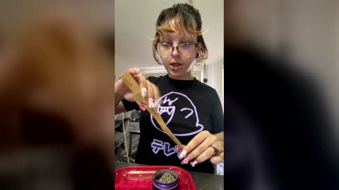 ubeflavoredcherry online show from 14, 3, 2026