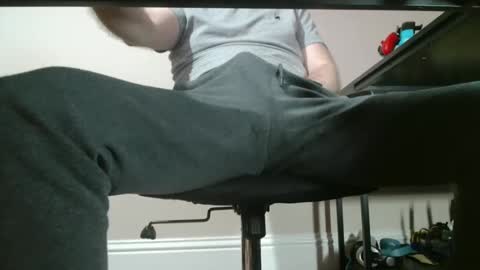 ukguynxtdr online show from 23, 2, 2025