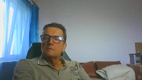 ulmeni7 online show from 19, 10, 2025