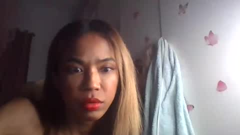 umdonutxx online show from 14, 6, 2026