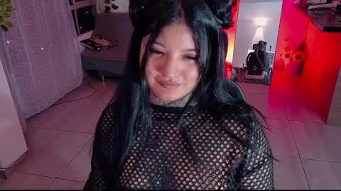 Snapshot of unatatuada chatting on 5, 10, 2025 Franchesca  online show from 5, 10, 2025