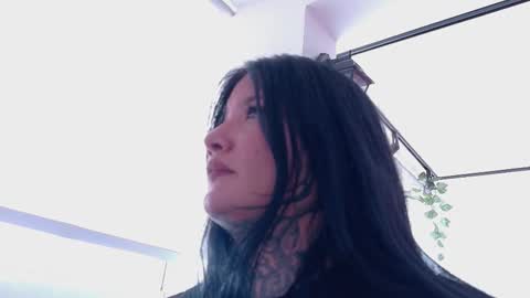 Snapshot of unatatuada chatting on 24, 10, 2025 Franchesca  online show from 24, 10, 2025