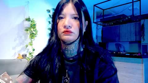 Franchesca  online show from 18, 12, 2025