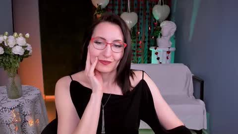 Snapshot of unatera chatting on 20, 2, 2026 UnaTera online show from 20, 2, 2026