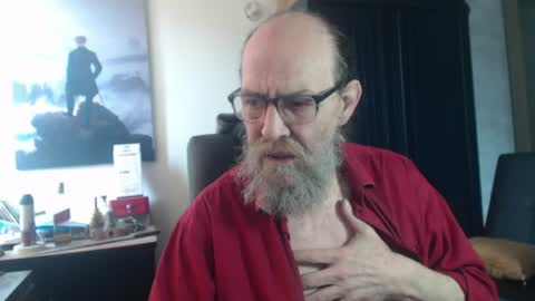 Snapshot of uncle_hottiecb chatting on 9, 7, 2026 Uncle Hottie online show from 9, 7, 2026