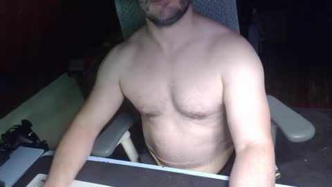 Under the desk online show from 16, 4, 2026