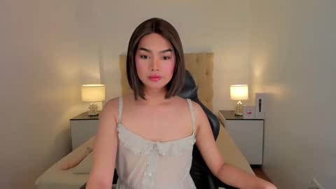 Lily online show from 17, 11, 2025