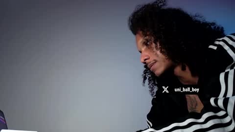 Snapshot of uniballboy chatting on 27, 3, 2026 Uni Ball online show from 27, 3, 2026