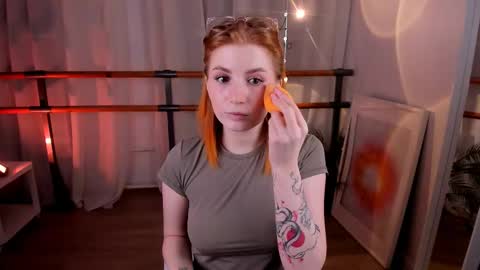 Call me Mira  thumbs up its make me happy online show from 4, 3, 2025