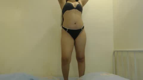 unlick_pussy_untouch_unkiss online show from 13, 2, 2026