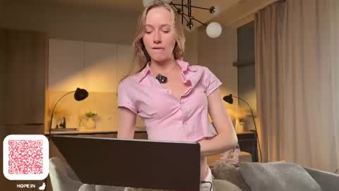 Snapshot of unnabella chatting on 13, 7, 2026 UnnaBella online show from 13, 7, 2026