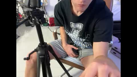 Stepbro online show from 27, 2, 2025