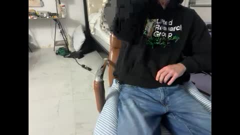 Stepbro online show from 28, 2, 2025