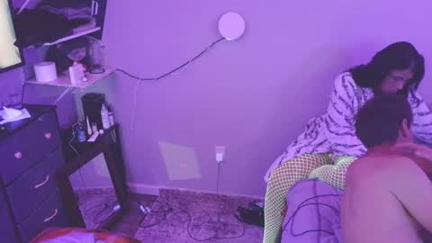 upallnight3654 online show from 4, 4, 2026