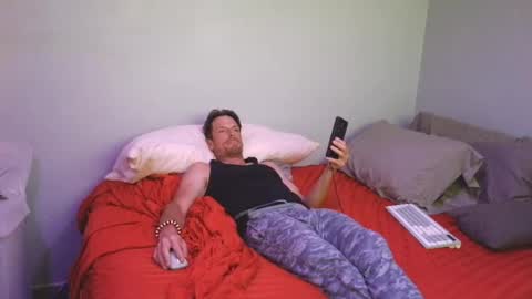 upallnight3654 online show from 26, 7, 2026