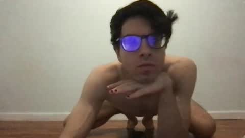 Snapshot of upsetboy chatting on 30, 9, 2025 deaf mute boy online show from 30, 9, 2025