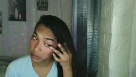 ur_dazzlingmorenaxx online show from 5, 12, 2025