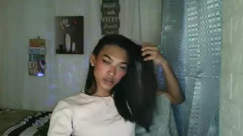 ur_dazzlingmorenaxx online show from 7, 1, 2026