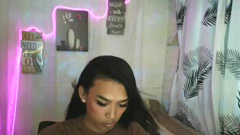 ur_dazzlingmorenaxx online show from 28, 4, 2026