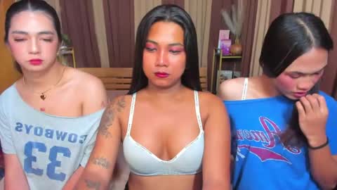 ur_girl_dwalker online show from 20, 4, 2026