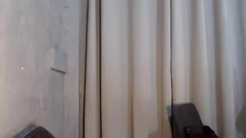 Snapshot of ur_krissyxxx chatting on 23, 6, 2026 kriss online show from 23, 6, 2026