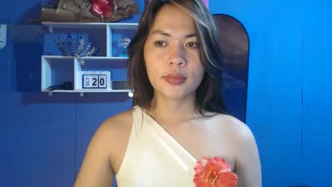 Snapshot of ur_perfectgirlmsa chatting on 19, 10, 2025 Ms. A lets go pass or pvt show online show from 19, 10, 2025