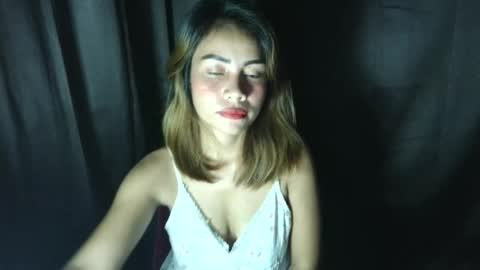 ur_sweetmika online show from 20, 6, 2026