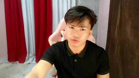 Snapshot of urasian_gil chatting on 20, 6, 2026 macky online show from 20, 6, 2026