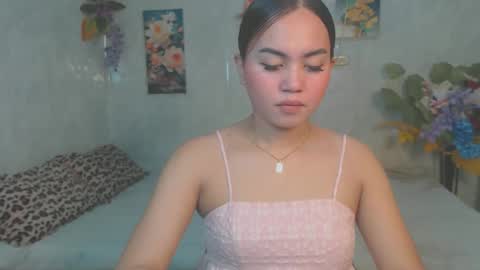 Snapshot of urasian_kat chatting on 17, 4, 2026 urasian_kat online show from 17, 4, 2026