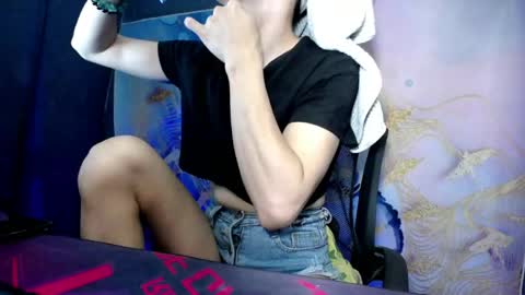 yana online show from 11, 4, 2026