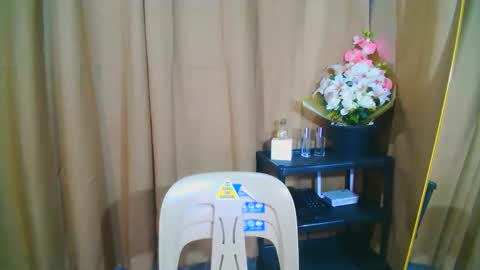 urasiancumboix2 online show from 13, 10, 2025