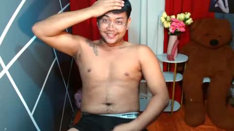urasiankyler online show from 26, 6, 2026