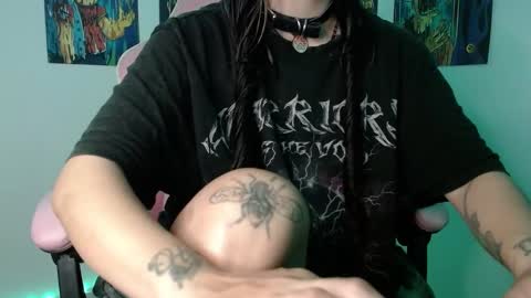 Danielle  online show from 11, 1, 2025