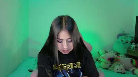 Danielle  online show from 19, 5, 2026