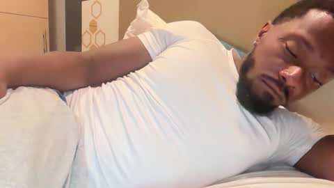 Snapshot of urbandick5 chatting on 5, 3, 2026 urbandick5 online show from 5, 3, 2026