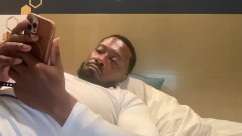 Snapshot of urbandick5 chatting on 6, 3, 2026 urbandick5 online show from 6, 3, 2026